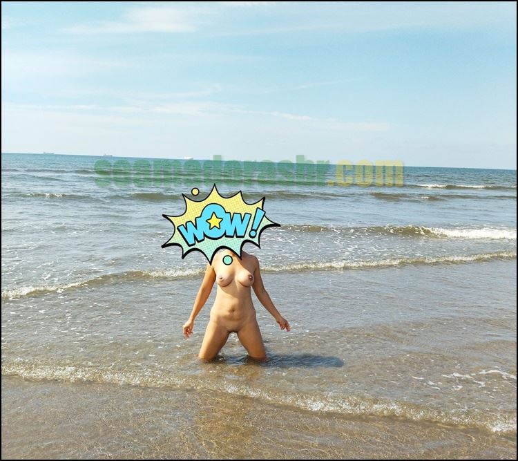 Kaelece-fotos-da-esposa-pelada-na-praia-14 